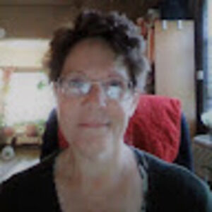 Meet your Posher, Leigh